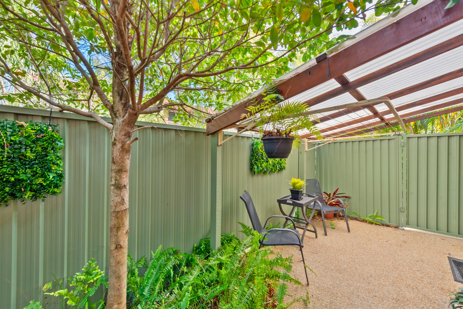 Property: 2/3 Maranta Street, Elanora, QLD, 4221 photo-2