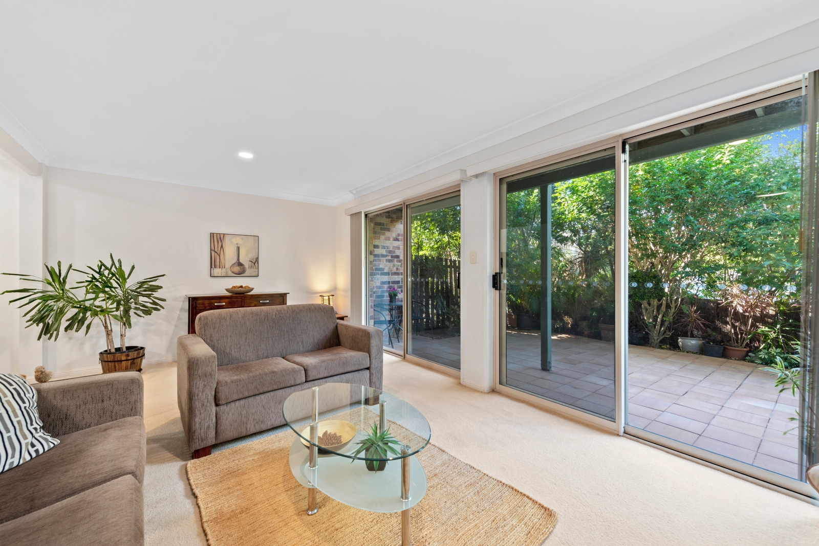 Property: 2/3 Maranta Street, Elanora, QLD, 4221 photo-12
