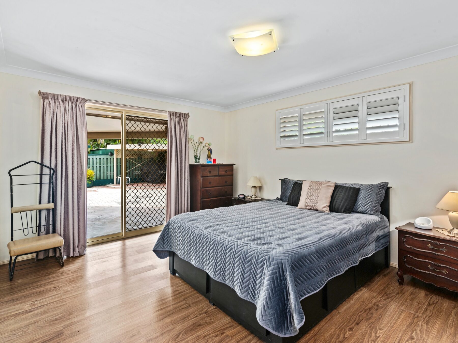 Property: 14 Casuarina Drive, Elanora, QLD, 4221 photo-7