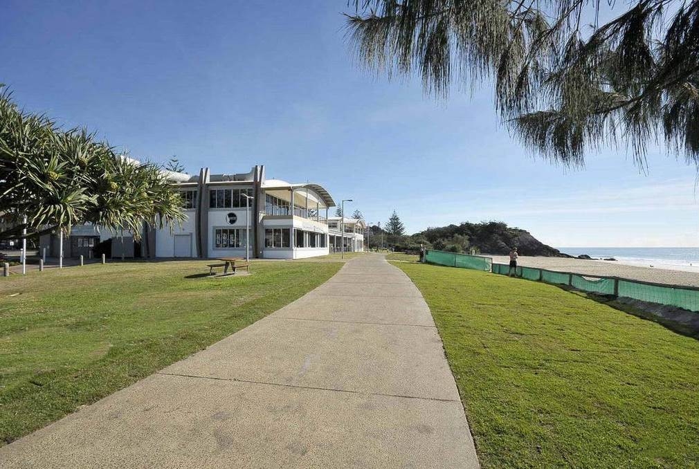 Property: 4/482 Coolangatta Road, Tugun, QLD, 4224 photo-1