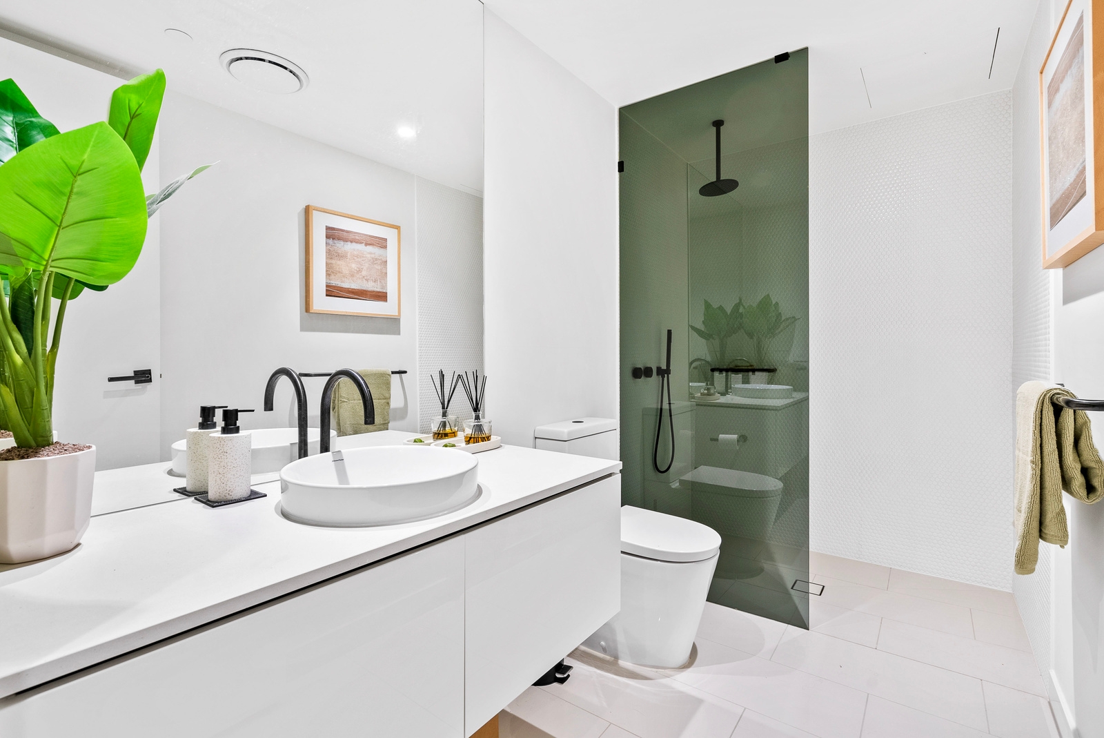 Property: 2303/1328 Gold Coast Highway, Palm Beach, QLD, 4221 photo-5