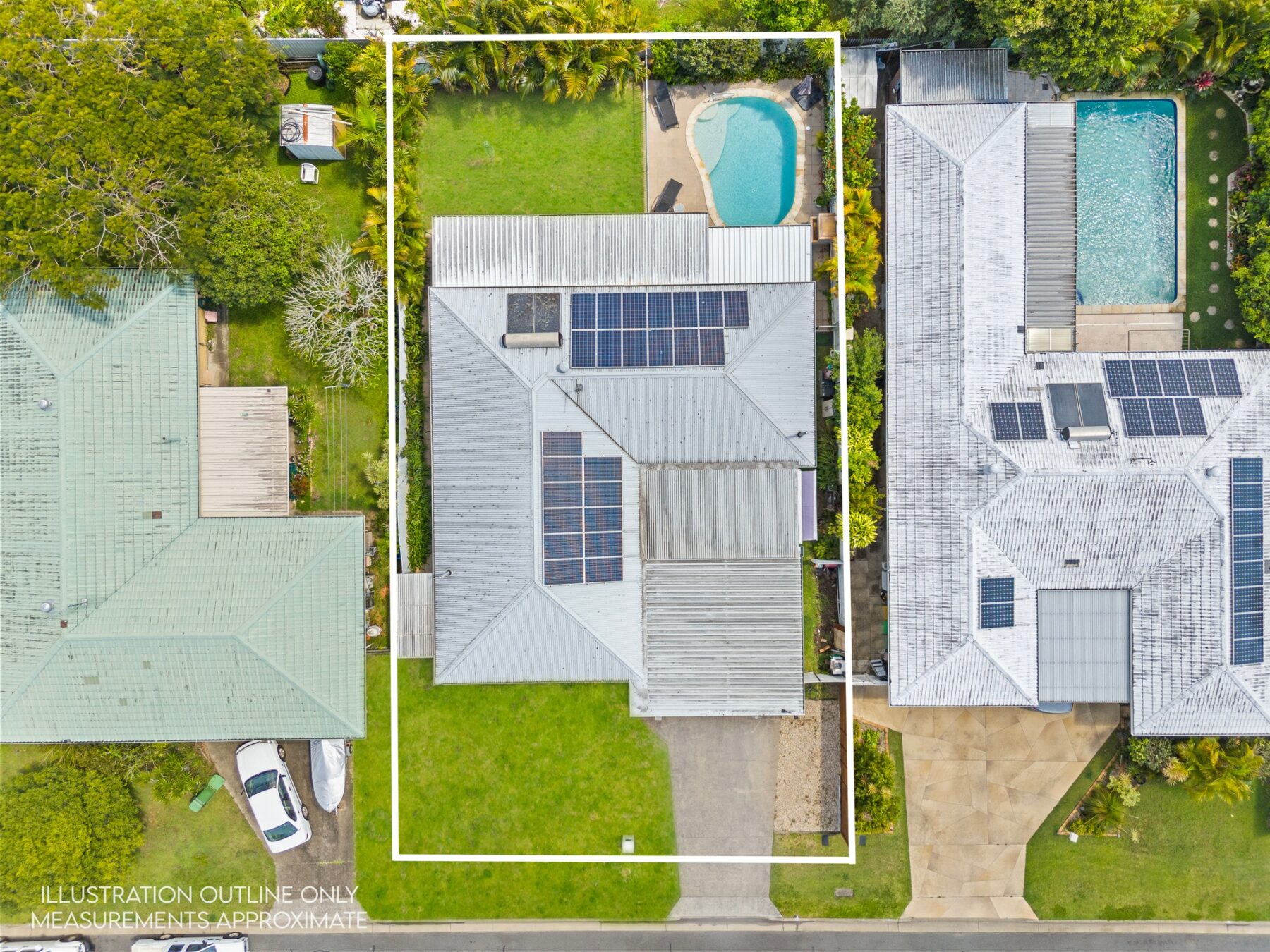 Property: 13 Satinwood Place, Palm Beach, QLD, 4221 photo-1