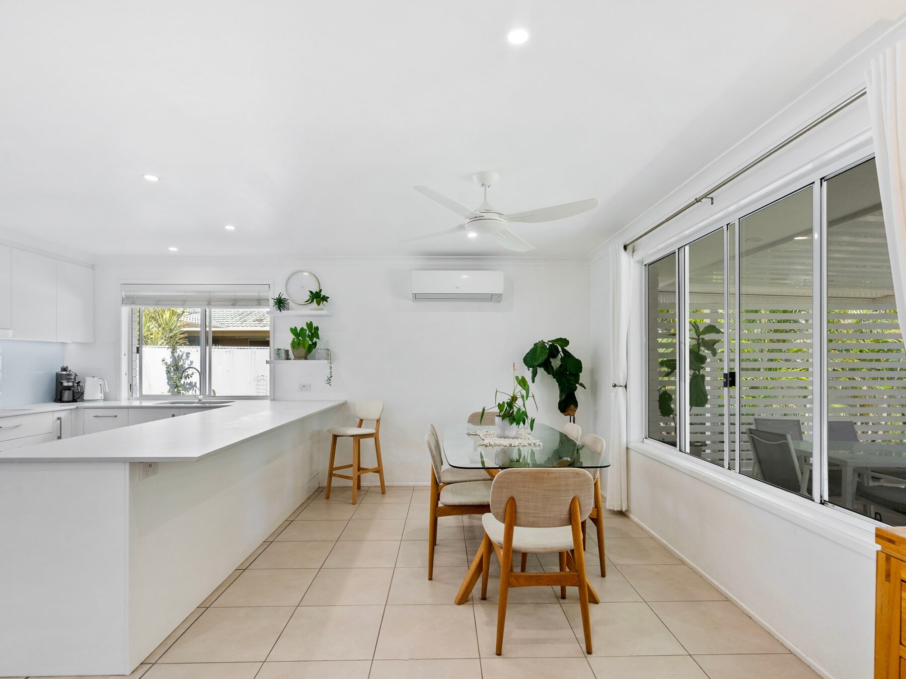 Property: 13 Satinwood Place, Palm Beach, QLD, 4221 photo-9