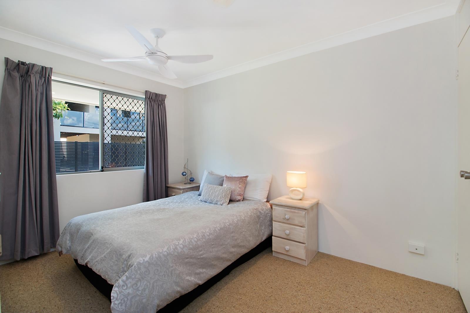 Rental: 5/15 Tweed Street, Coolangatta, QLD, 4225 photo-11