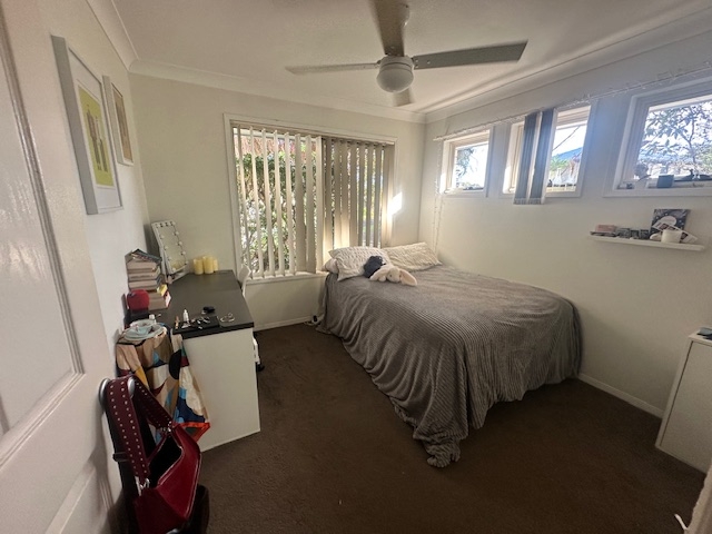 Rental: 2/7 Wuruma Court, Elanora, QLD, 4221 photo-9