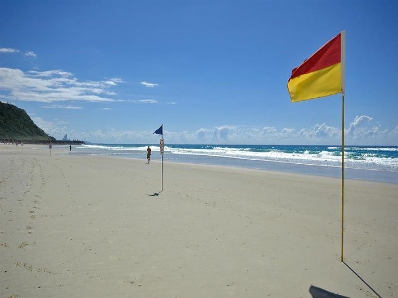 Rental: 2/7 Wuruma Court, Elanora, QLD, 4221 photo-16