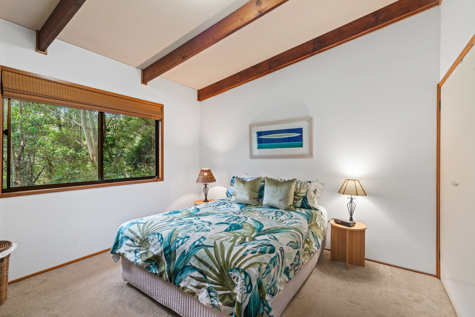 Property: 13-15 Mavista Grove, ELANORA, QLD, 4221 photo-9
