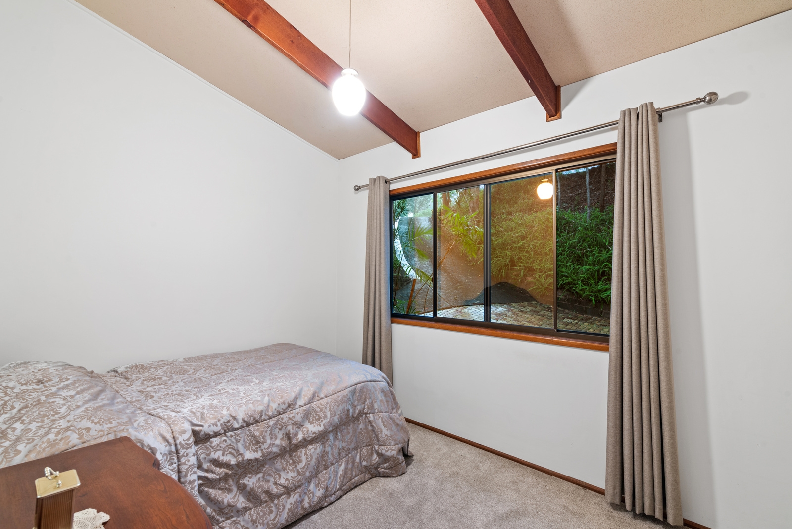 Property: 13-15 Mavista Grove, ELANORA, QLD, 4221 photo-6
