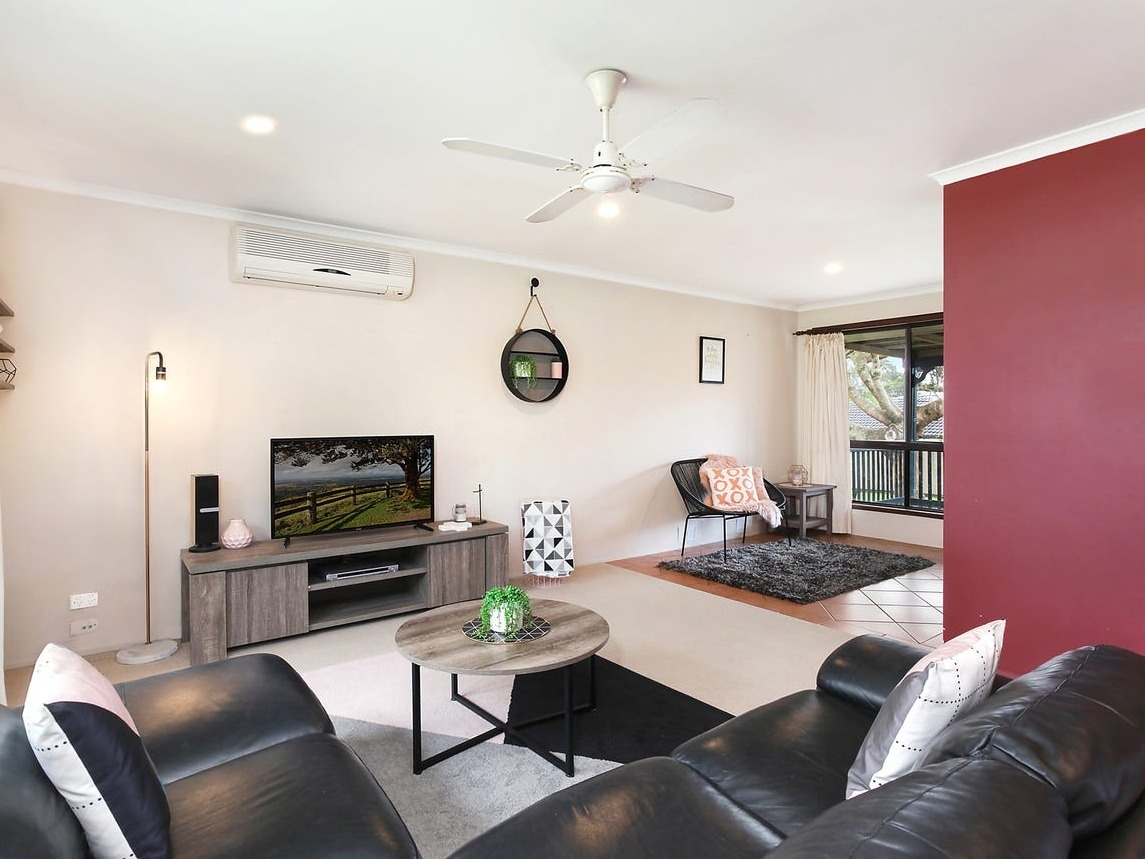 Rental: 60 Bienvenue Drive, Currumbin Waters, QLD, 4223 photo-15
