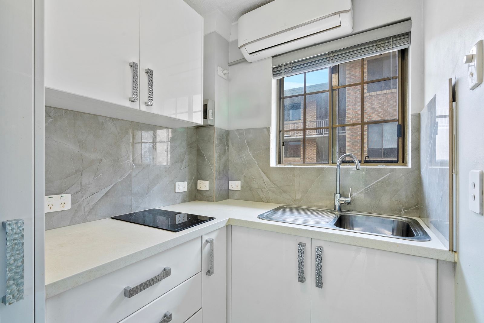 Property: 12/1072 Gold Coast Highway, Palm Beach, QLD, 4221 photo-10