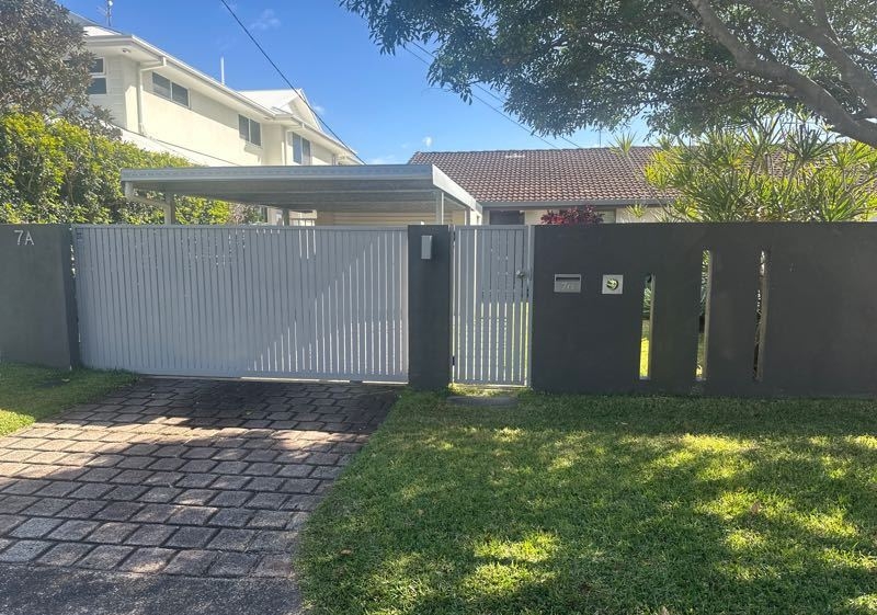 Rental: 7a Barracuda Court, Palm Beach, QLD, 4221 photo-13