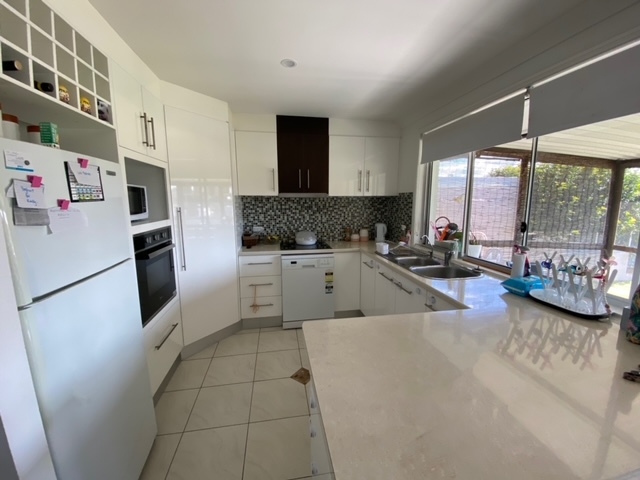 Rental: 7a Barracuda Court, Palm Beach, QLD, 4221 photo-15