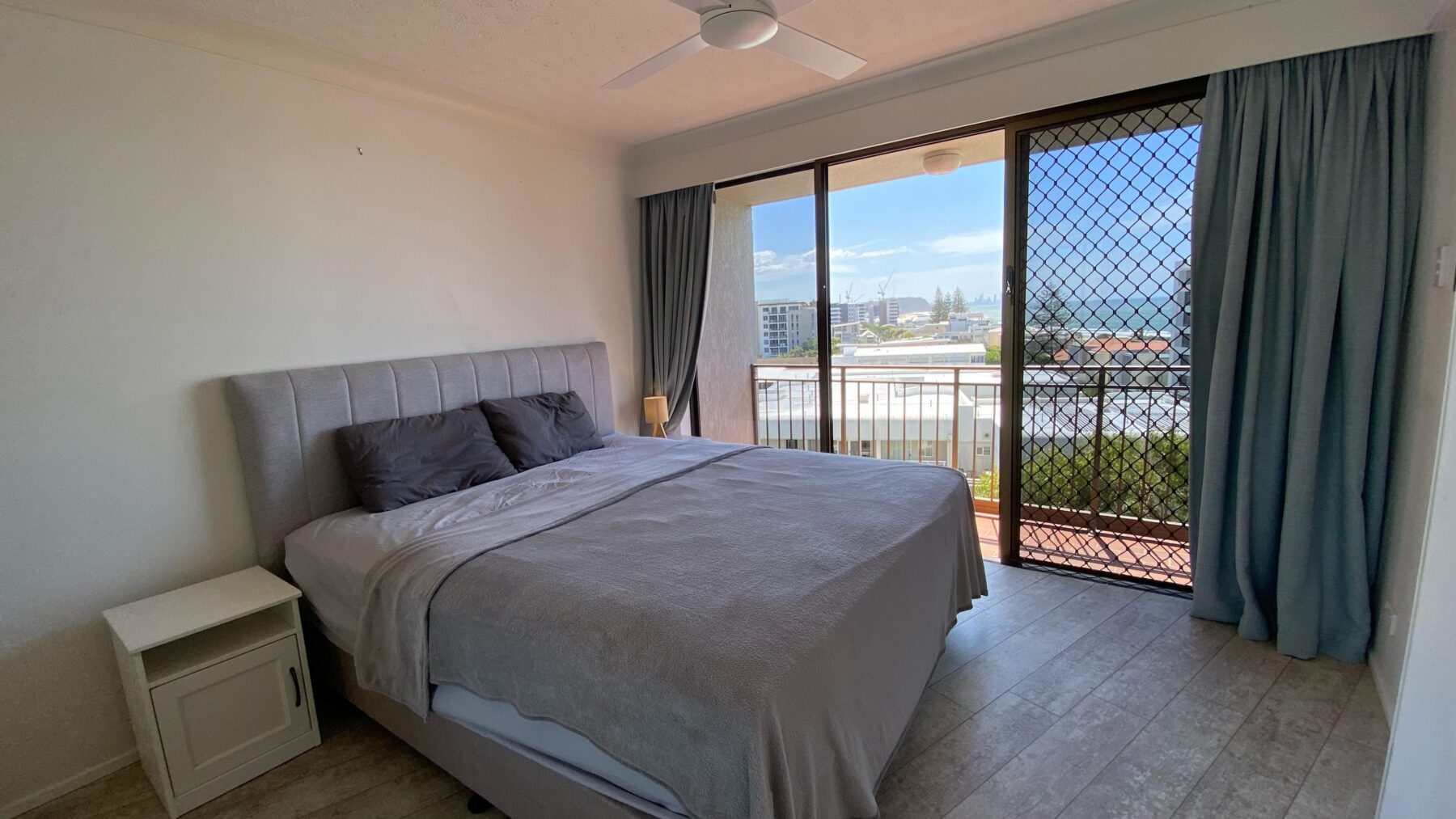Rental: 6D/973 Gold Coast Highway, Palm Beach, QLD, 4221 photo-11