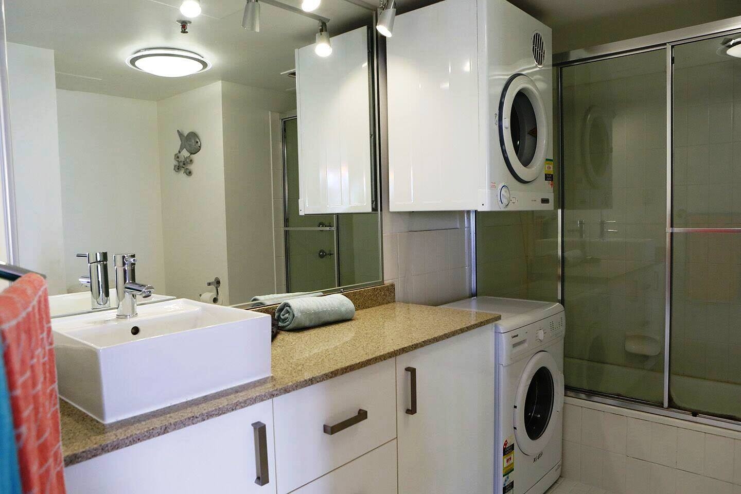 Rental: 6D/973 Gold Coast Highway, Palm Beach, QLD, 4221 photo-7