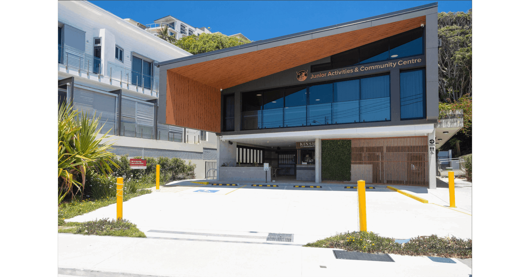 Rental: 10 Gilchrist Drive, Currumbin Waters, QLD, 4223 photo-2