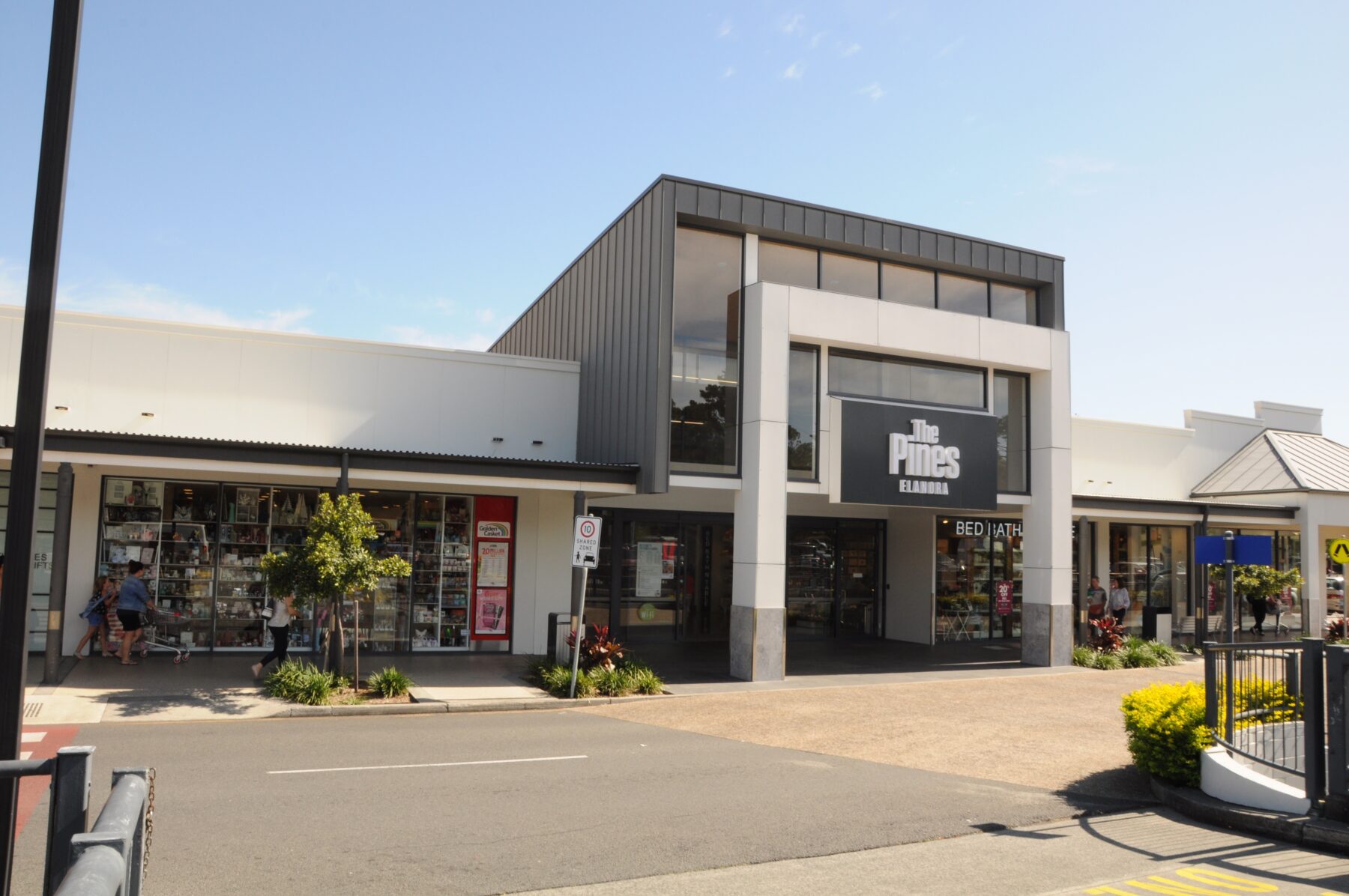 Rental: 10 Gilchrist Drive, Currumbin Waters, QLD, 4223 photo-1