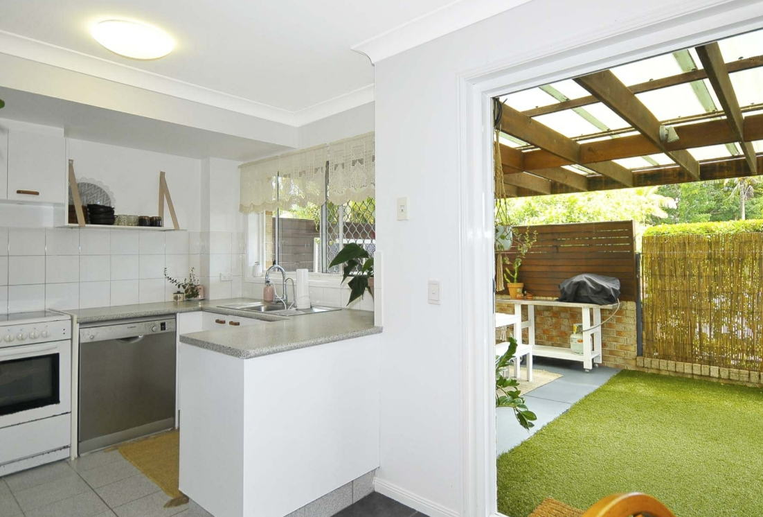 Rental: 1/452 Coolangatta Road, Tugun, QLD, 4224 photo-4