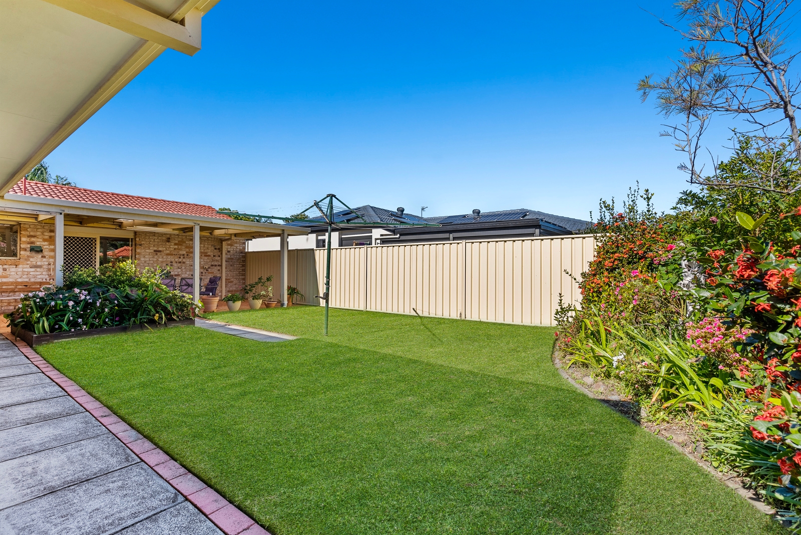 Property: 43 Ottelia Drive, Elanora, QLD, 4221 photo-14