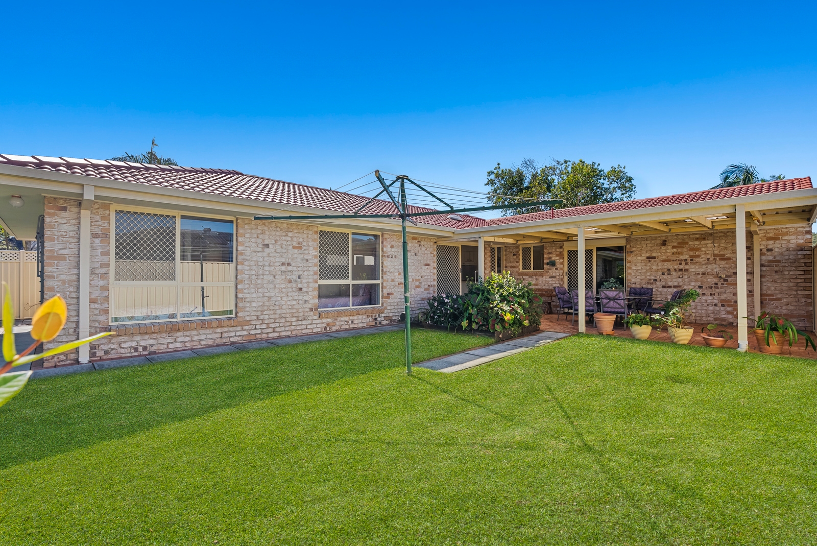 Property: 43 Ottelia Drive, Elanora, QLD, 4221 photo-15
