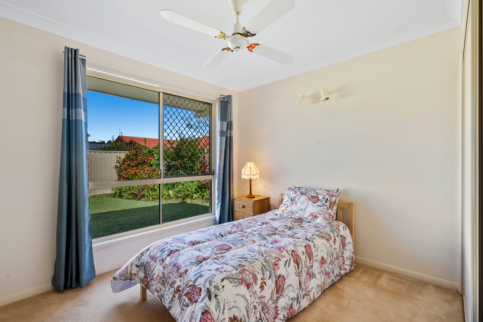 Property: 43 Ottelia Drive, Elanora, QLD, 4221 photo-5