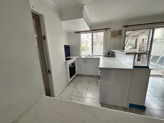 Rental: 93/2 Coolgardie Street, Elanora, QLD, 4221 photo-10
