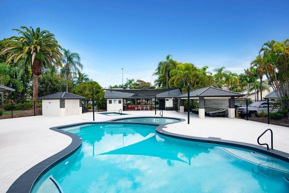 Rental: 93/2 Coolgardie Street, Elanora, QLD, 4221 photo-2