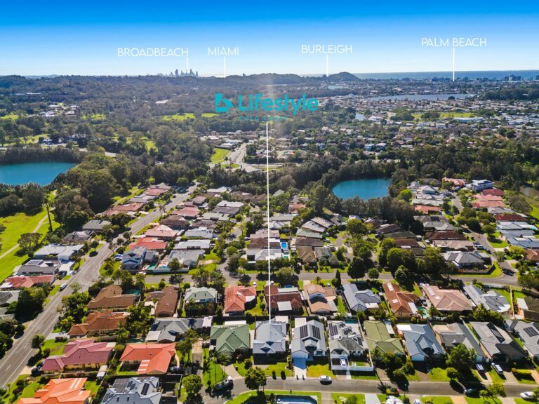 37 Ottelia Drive, Elanora, QLD, 4221