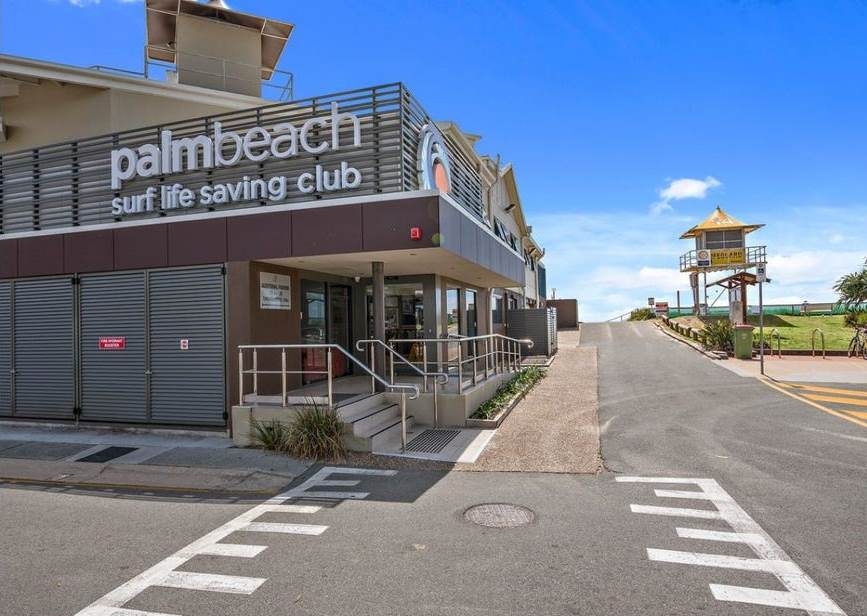 Rental: 13 Ninth Avenue, Palm Beach, QLD, 4221 photo-3