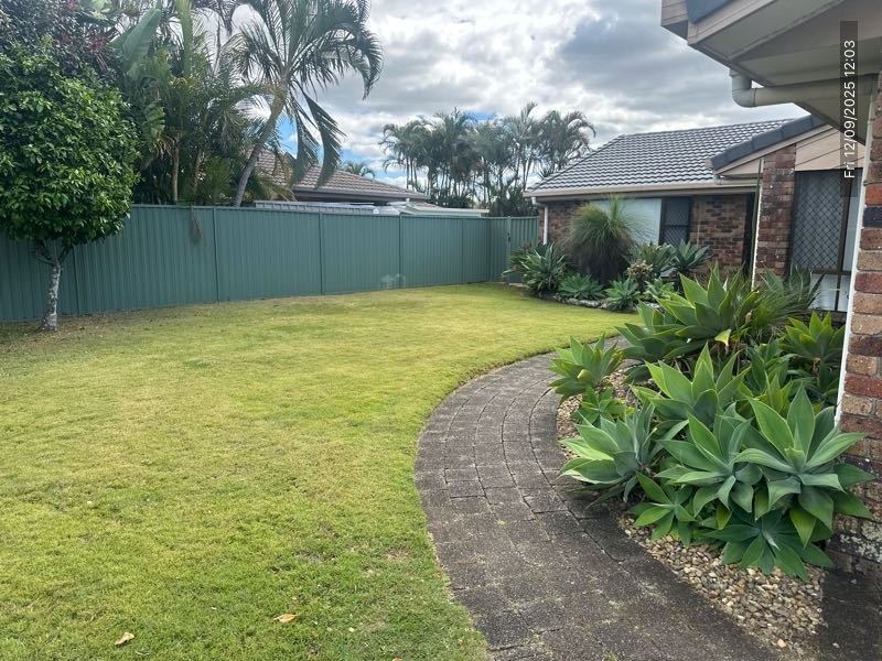 Rental: 60 Avocado Street, Elanora, QLD, 4221 photo-16