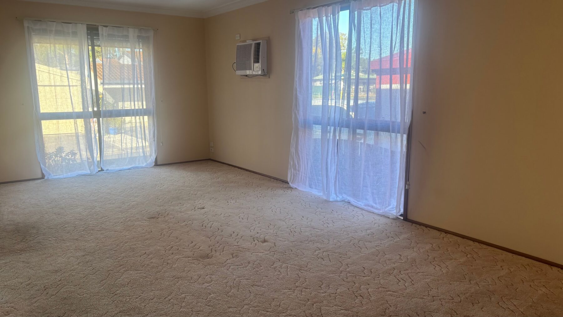 Property: 218/325 Reedy Creek Road, Burleigh Waters, QLD, 4220 photo-1