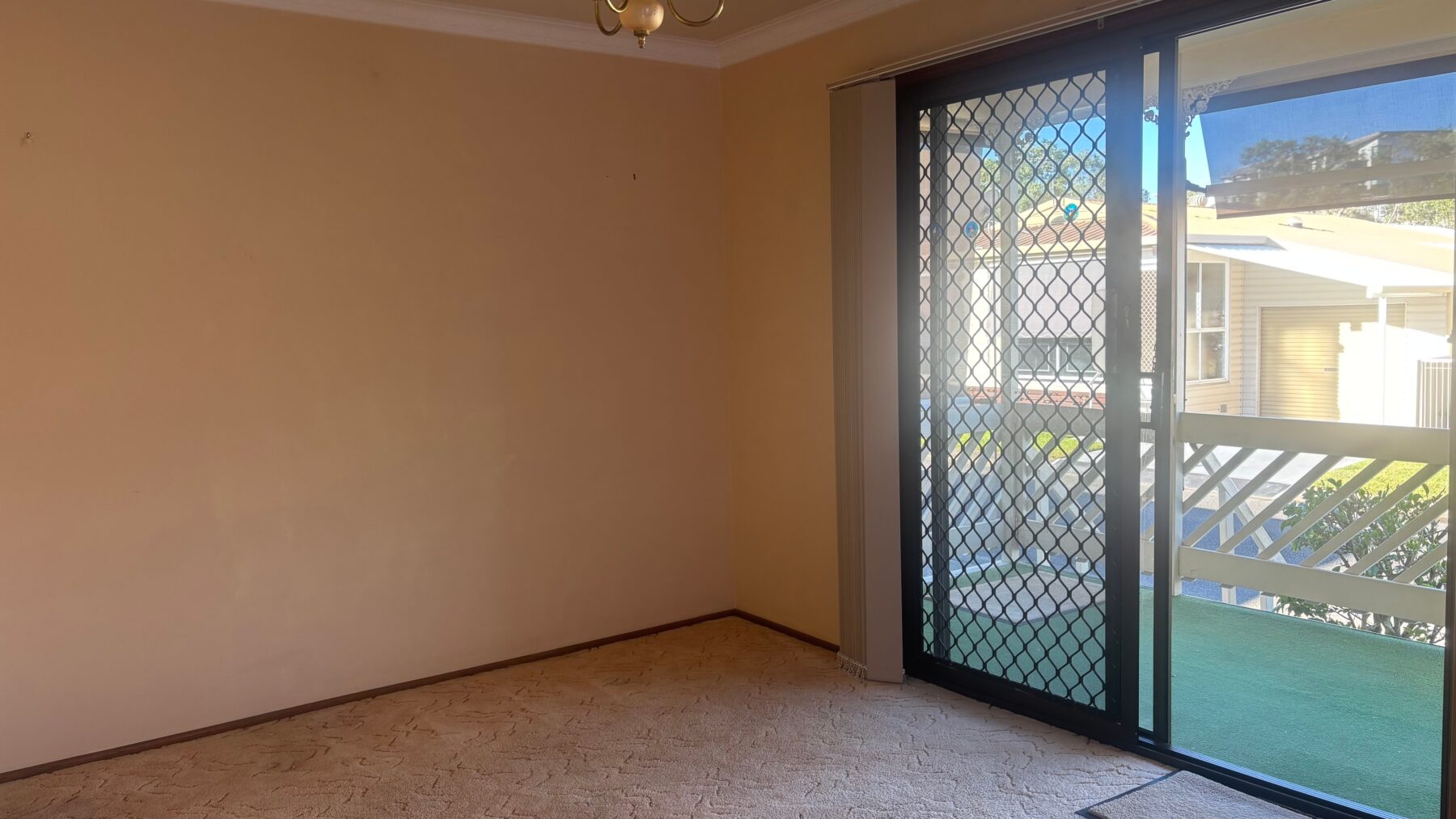 Property: 218/325 Reedy Creek Road, Burleigh Waters, QLD, 4220 photo-2