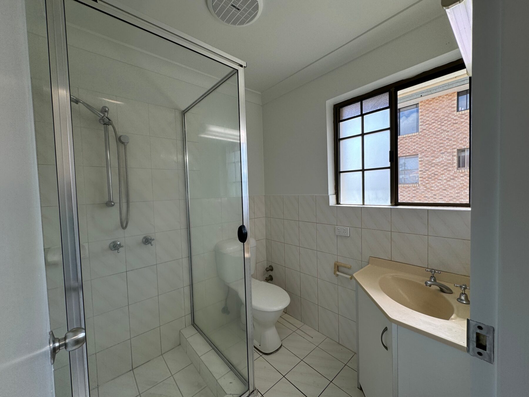 Rental: 9/1072 Gold Coast Highway, Palm Beach, QLD, 4221 photo-16