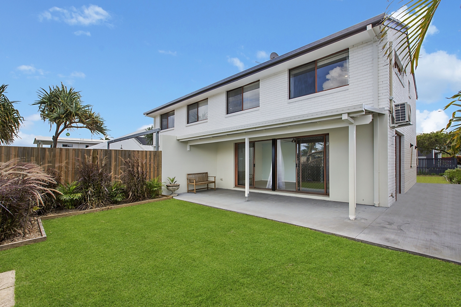 Rental: 1/12 Marlin Court, Palm Beach, QLD, 4221 photo-15