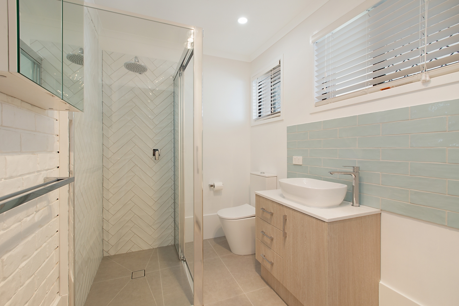 Rental: 1/12 Marlin Court, Palm Beach, QLD, 4221 photo-19
