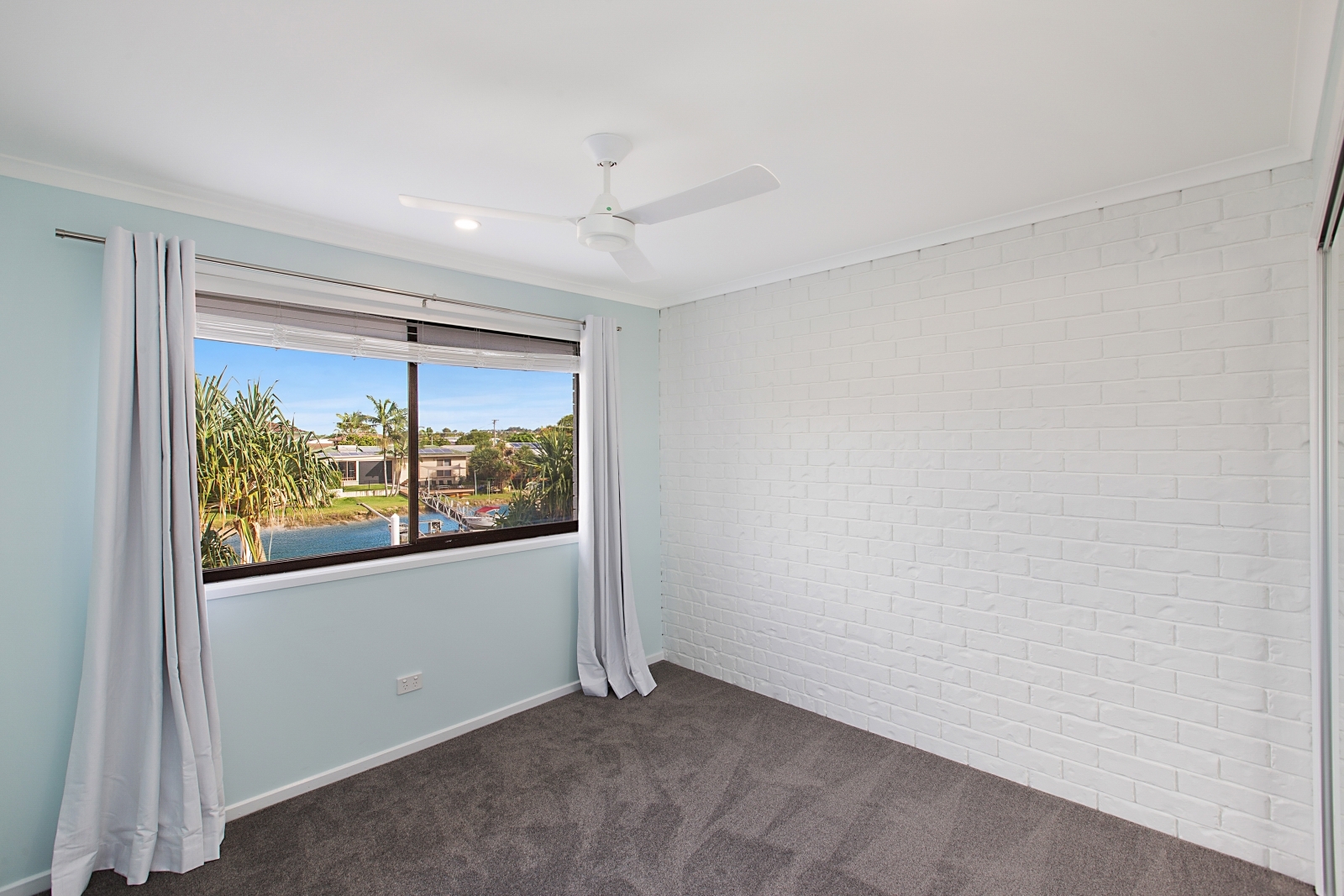 Rental: 1/12 Marlin Court, Palm Beach, QLD, 4221 photo-20