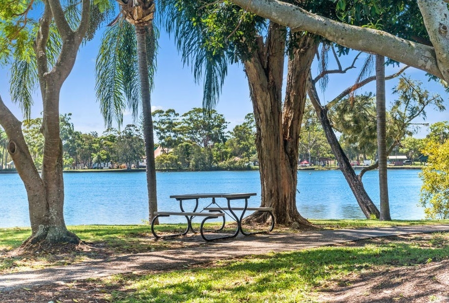 Rental: 1/12 Marlin Court, Palm Beach, QLD, 4221 photo-7