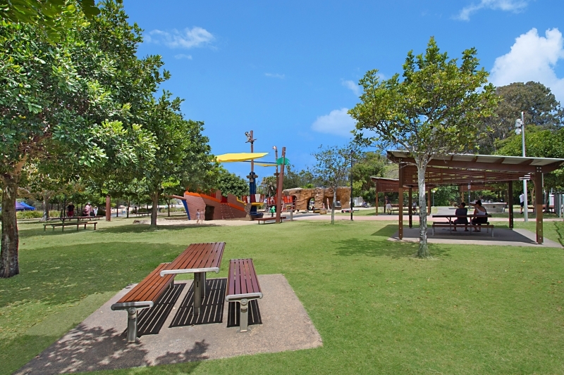 Rental: 1/12 Marlin Court, Palm Beach, QLD, 4221 photo-9
