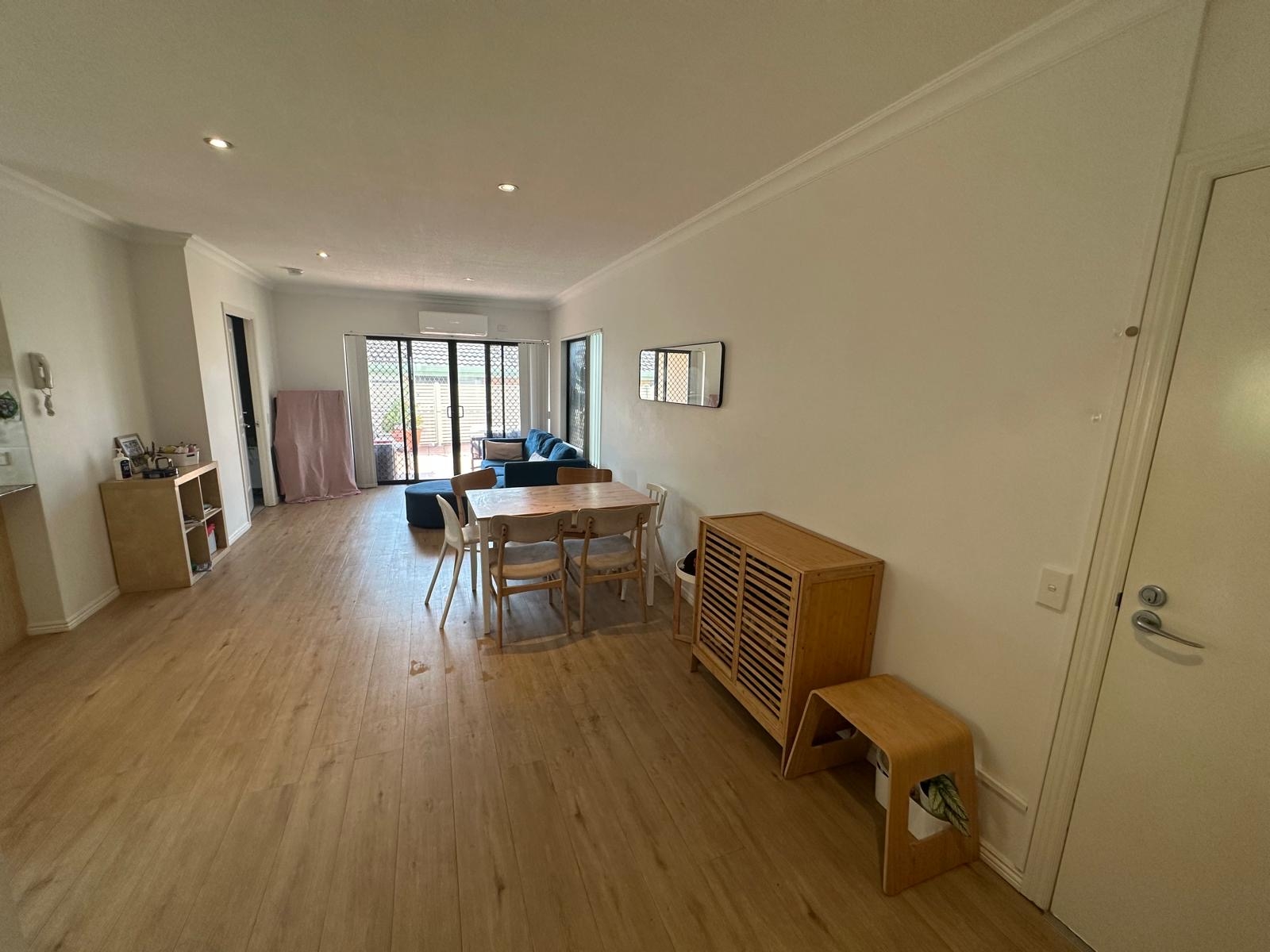 Rental: 3/2008-2010 Gold Coast Highway, Miami, QLD, 4220 photo-19