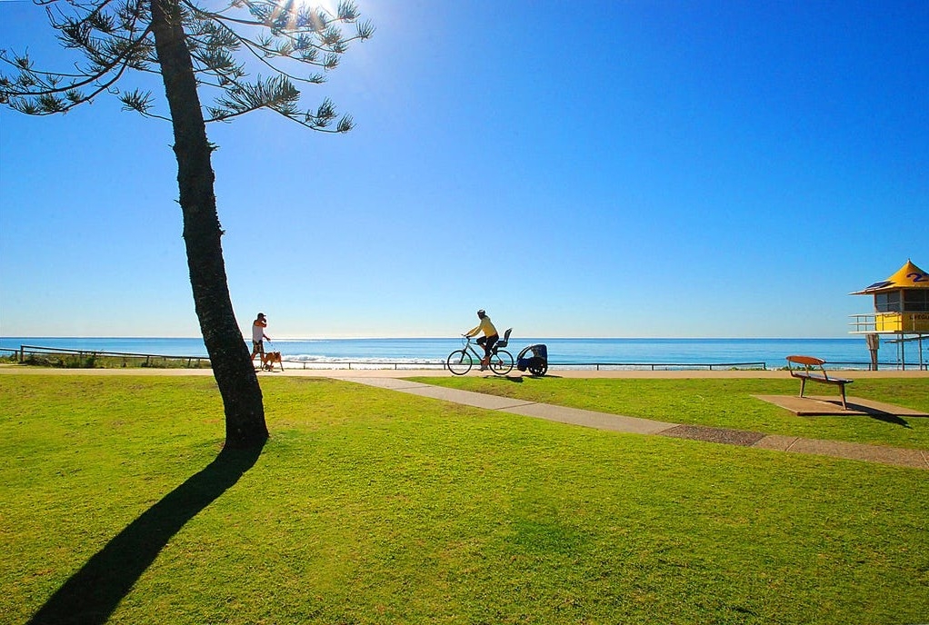 Rental: 3/2008-2010 Gold Coast Highway, Miami, QLD, 4220 photo-2