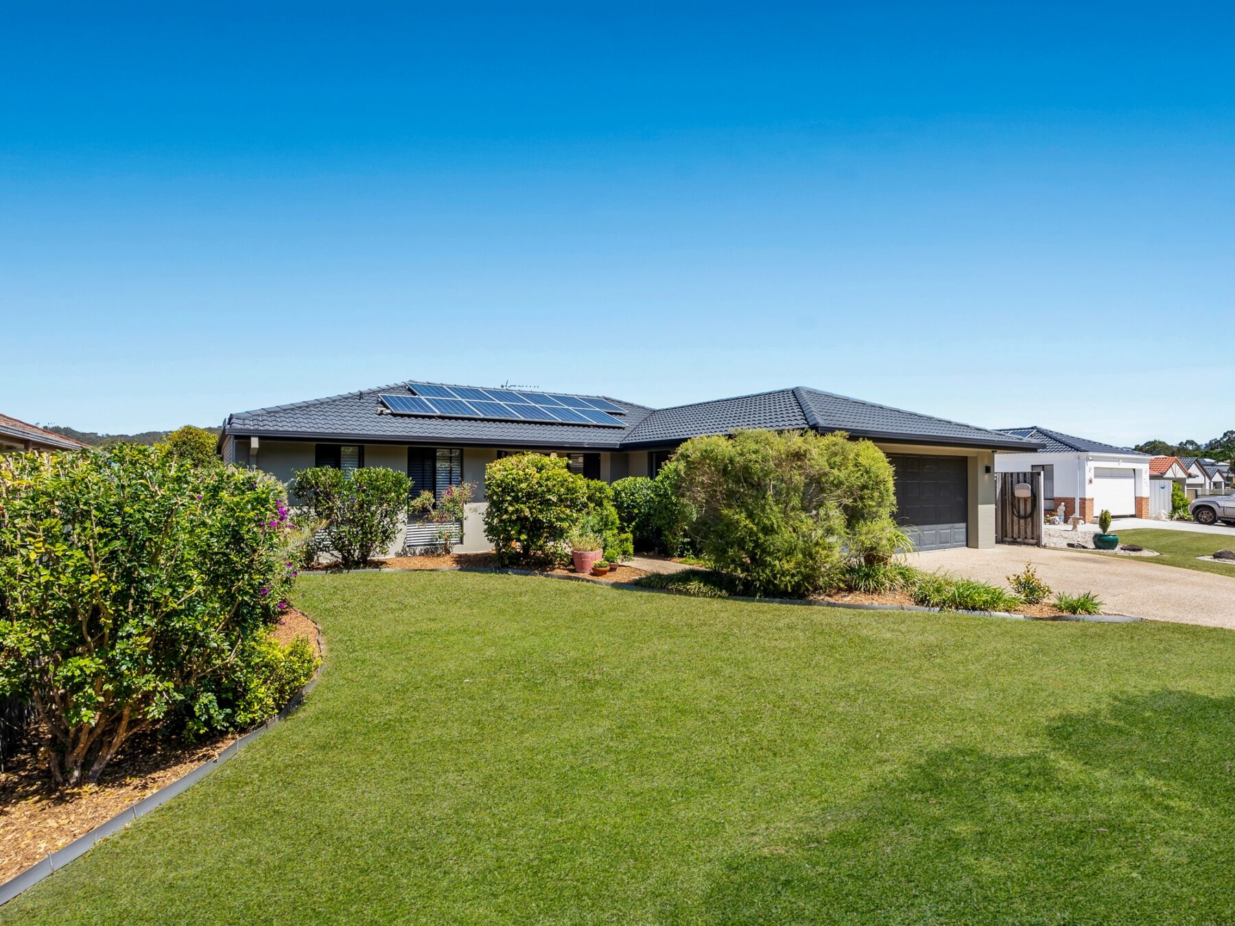 Property: 37 Baekea Drive, Elanora, QLD, 4221 photo-8