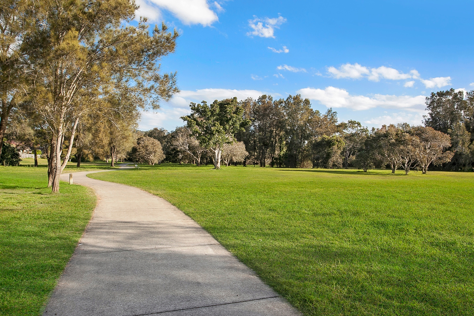 Rental: 7/8 Ottelia Drive, Elanora, QLD, 4221 photo-2