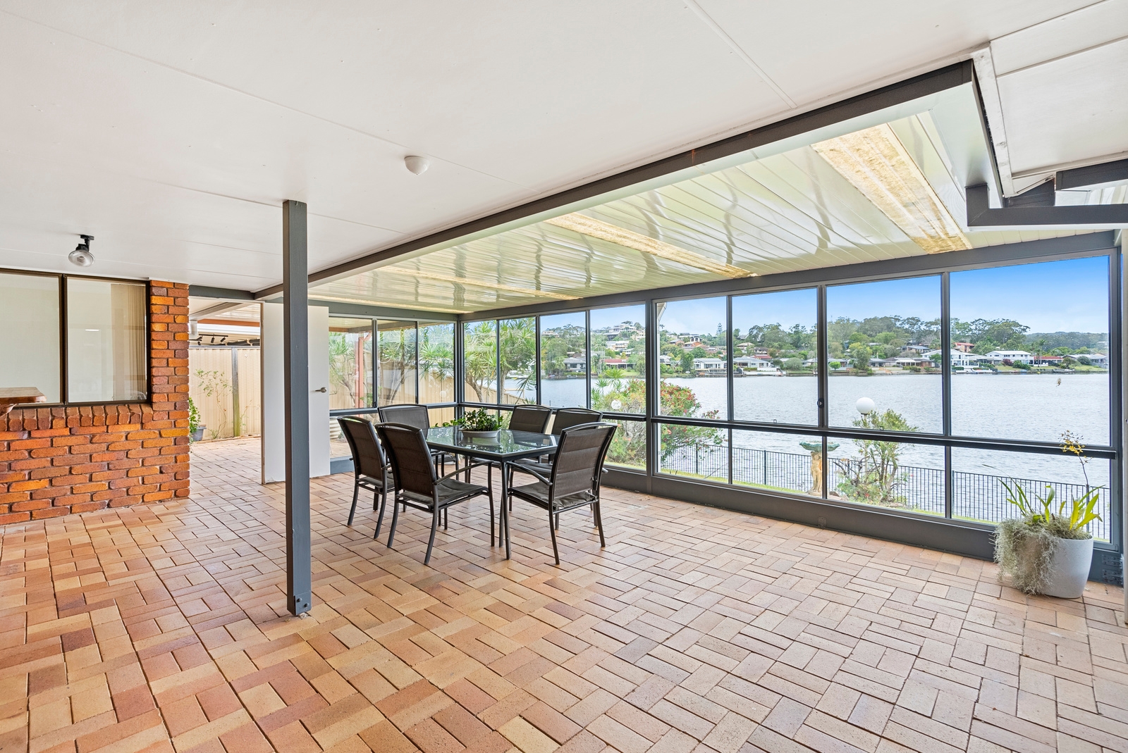 Property: 19 Angelica Street, Elanora, QLD, 4221 photo-13