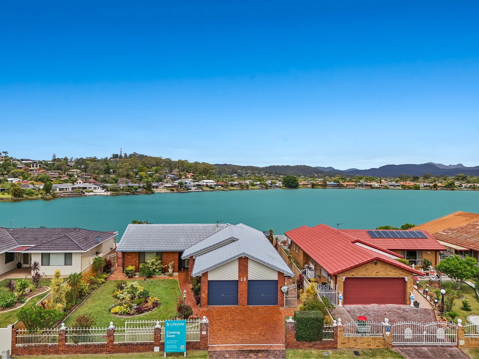 Property: 19 Angelica Street, Elanora, QLD, 4221 photo-1