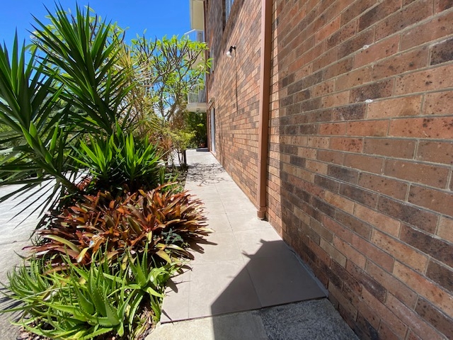 Rental: 1/4 Clancy Court, Tugun, QLD, 4224 photo-4