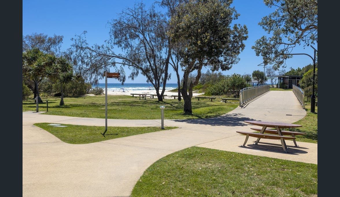 Rental: 1/4 Clancy Court, Tugun, QLD, 4224 photo-2
