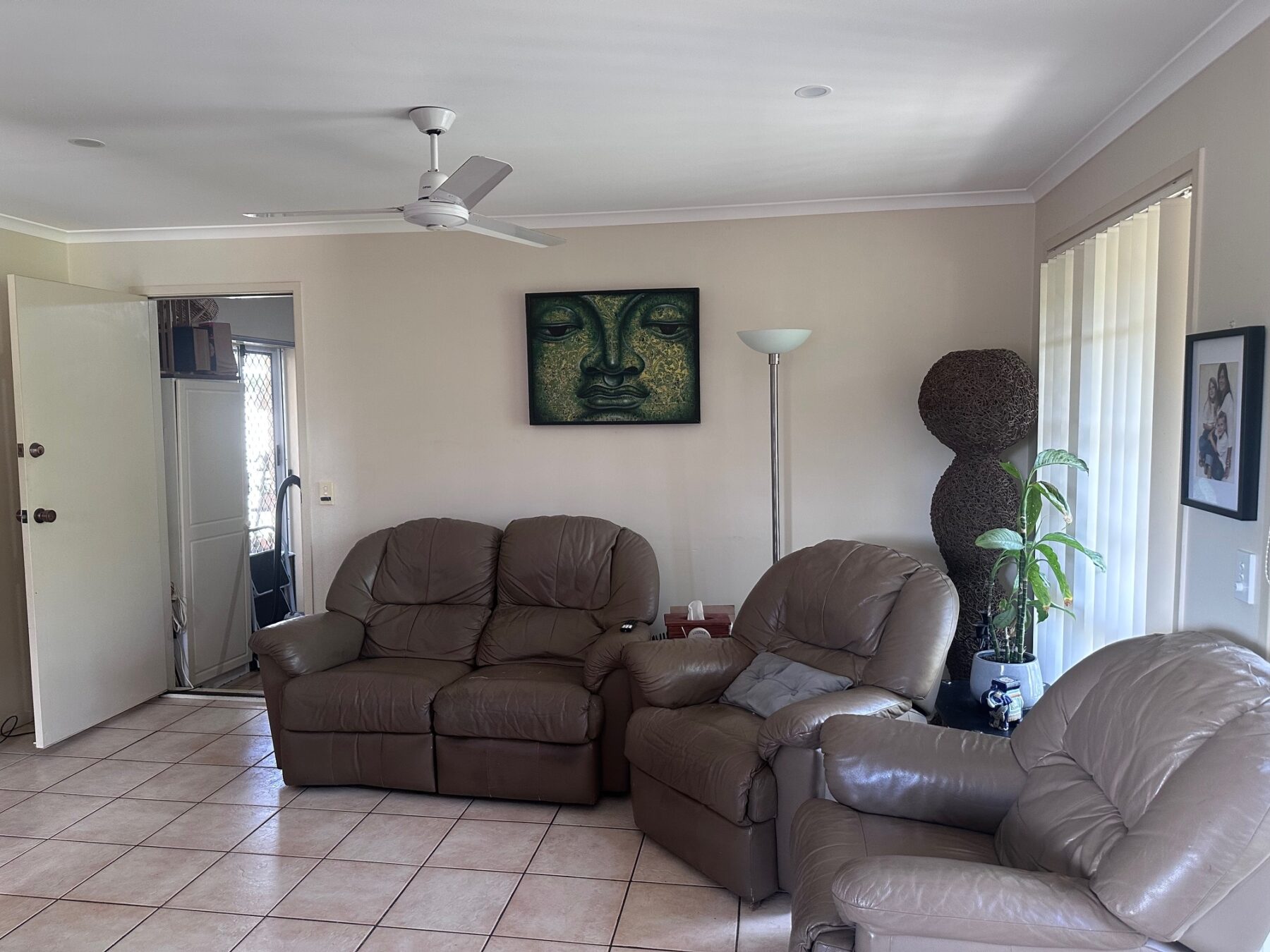 Rental: 1/41J Murtha Drive, Elanora, QLD, 4221 photo-11