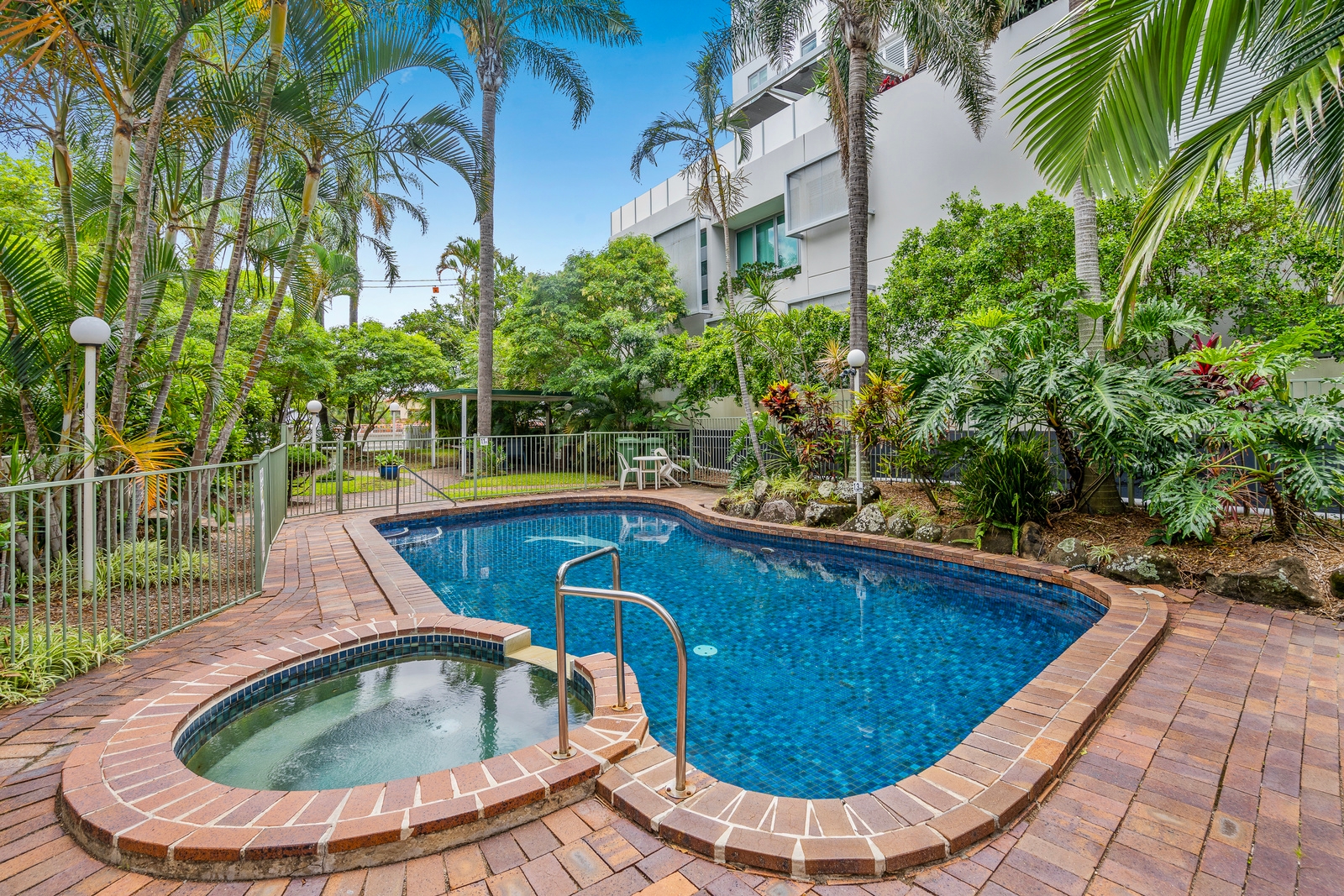 Property: 10/1899-1901 Gold Coast Highway, Burleigh Heads, QLD, 4220 photo-12
