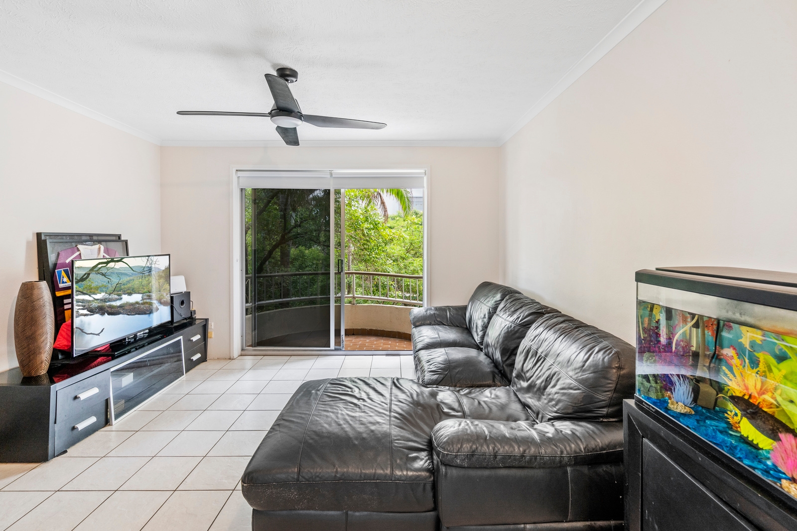 Property: 10/1899-1901 Gold Coast Highway, Burleigh Heads, QLD, 4220 photo-10
