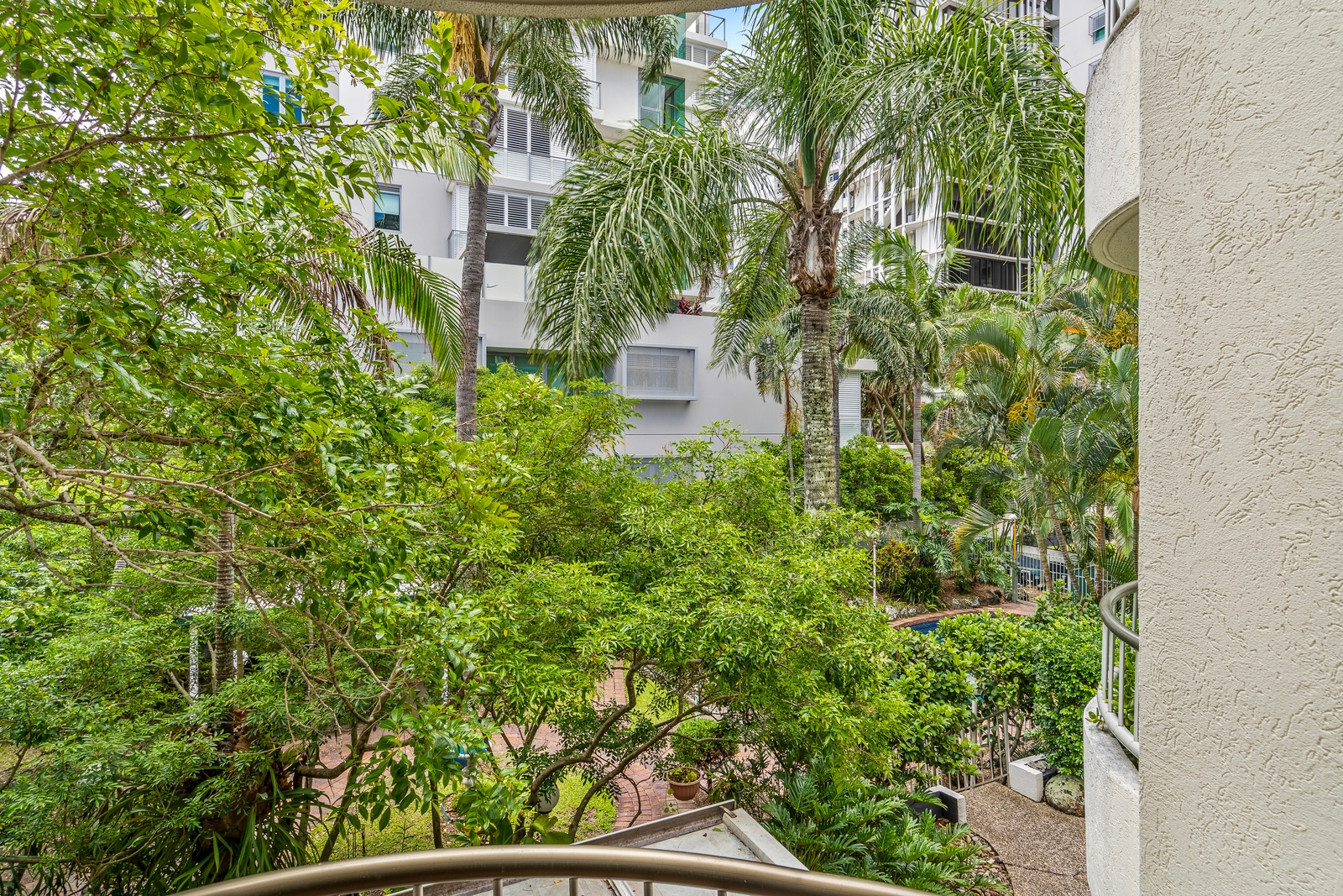Property: 10/1899-1901 Gold Coast Highway, Burleigh Heads, QLD, 4220 photo-6