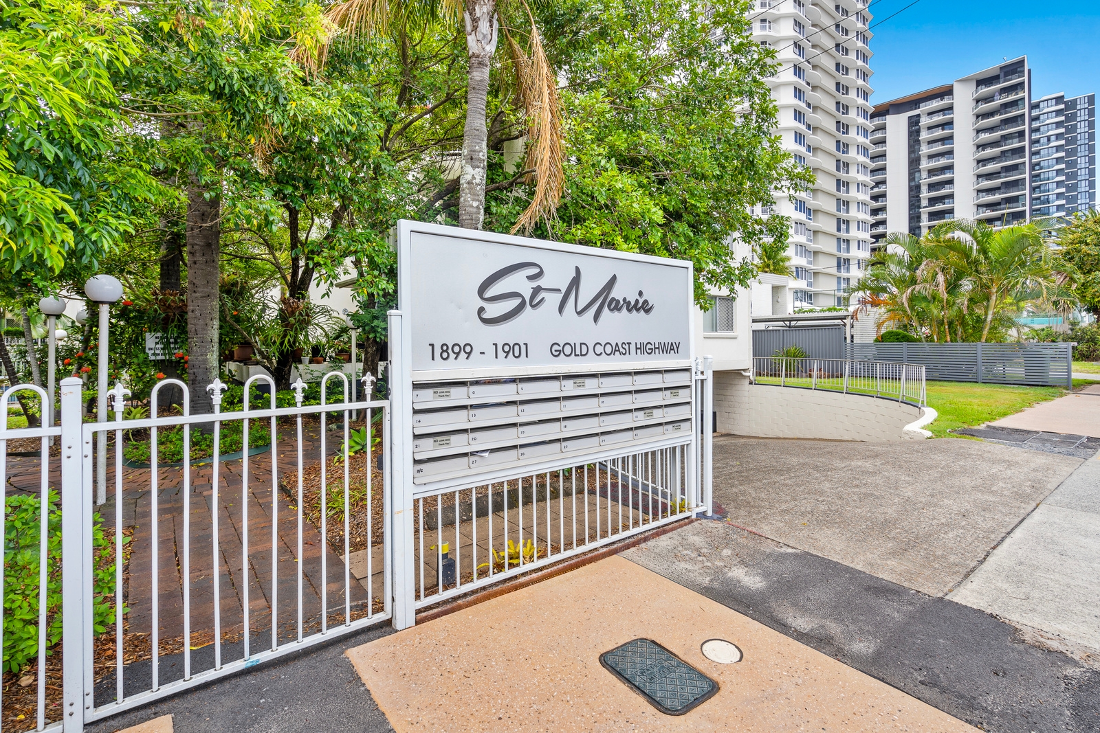 Property: 10/1899-1901 Gold Coast Highway, Burleigh Heads, QLD, 4220 photo-4